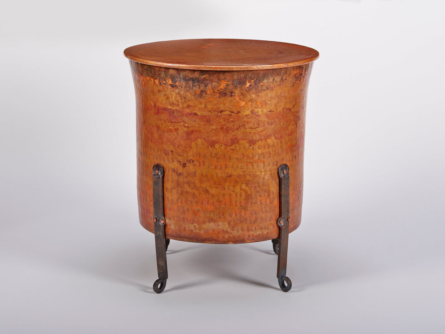 20x24 Cauldron Table